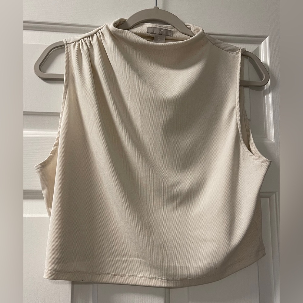 Elegant Cream Sleeveless Top Size L